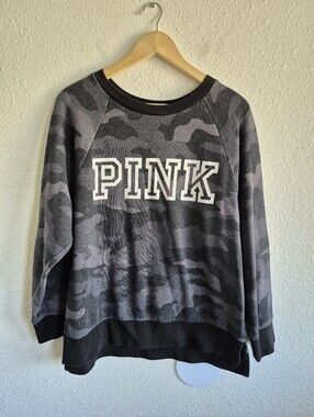 Victorias Secret PINK Black Gray Camo Crewneck Sweater Womens Size M